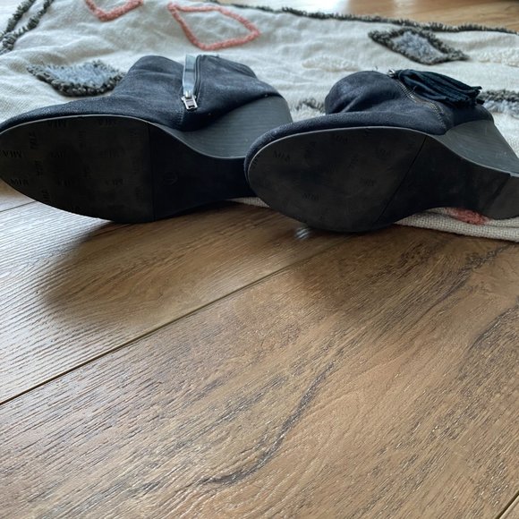 Mia Buckley Wedges - Picture 4 of 4